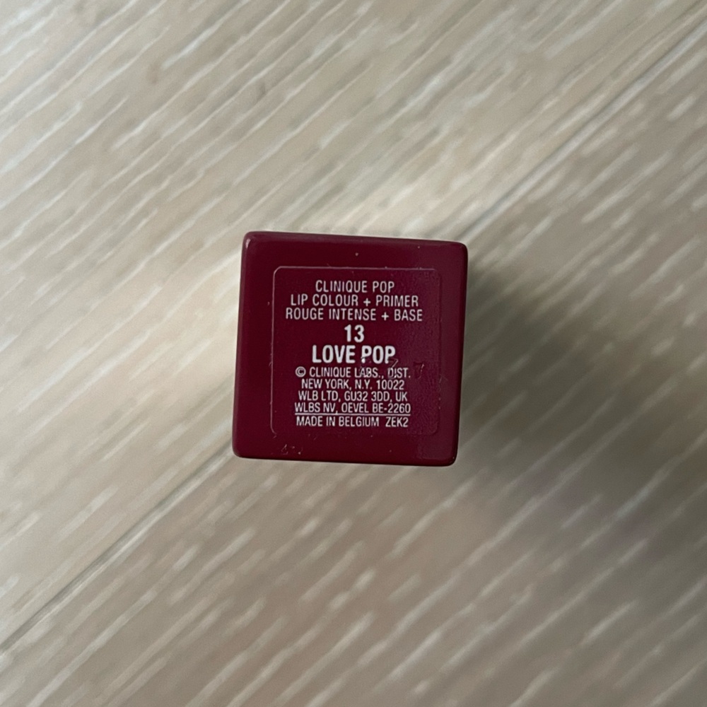 Clinique 13 Love Pop Women’s Red Berry Lipstick NEW - Picture 12 of 16